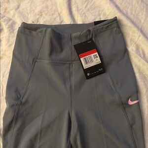 Nike Kids Leggings in Gray with Pink Swoosh